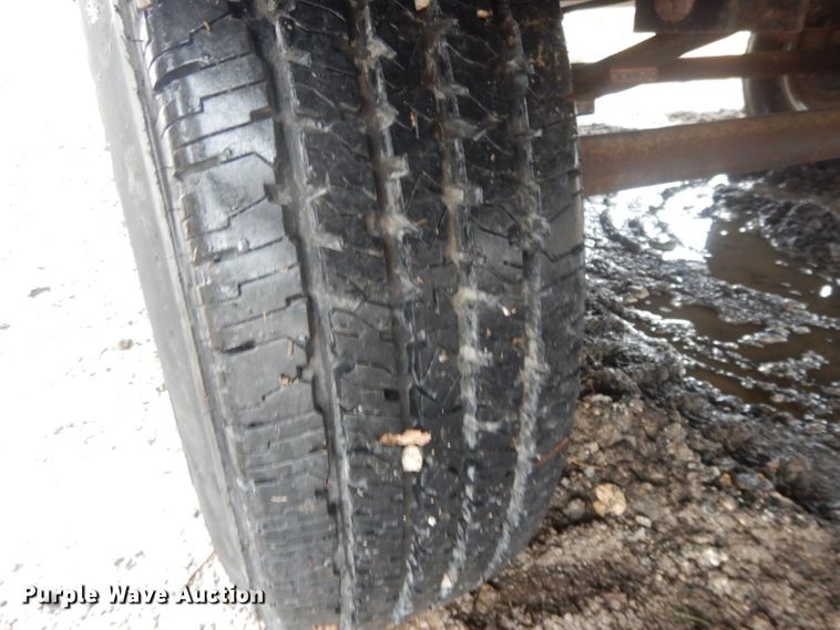 image for item DL2694 2006 Forest River Sierra 315BHT  camper