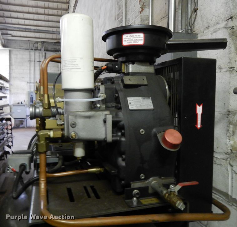 image for item DL2697 American RS153V120-E  air compressor