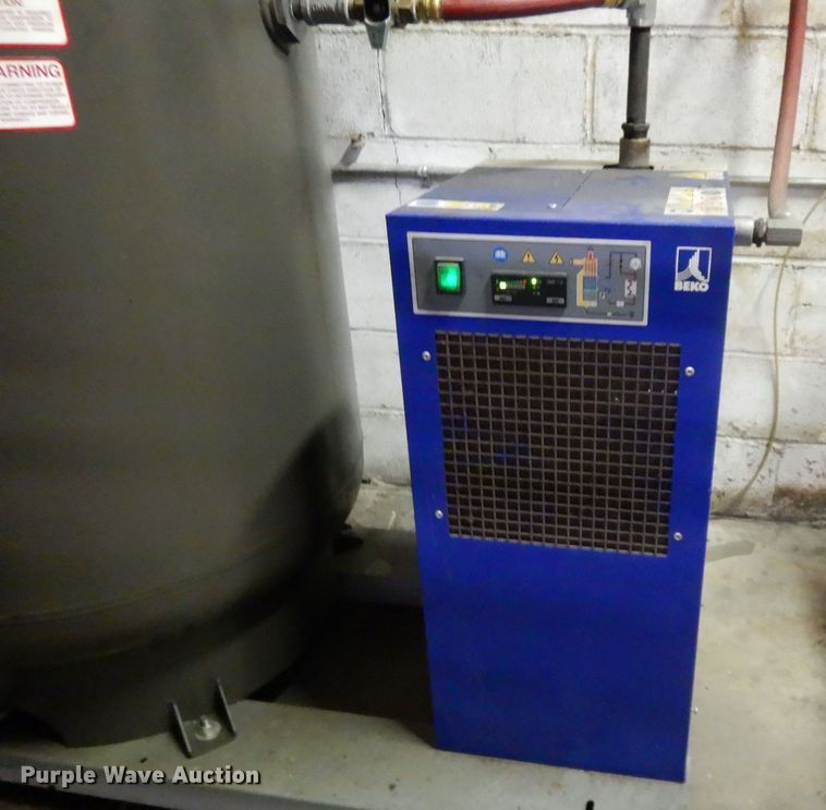 image for item DL2697 American RS153V120-E  air compressor