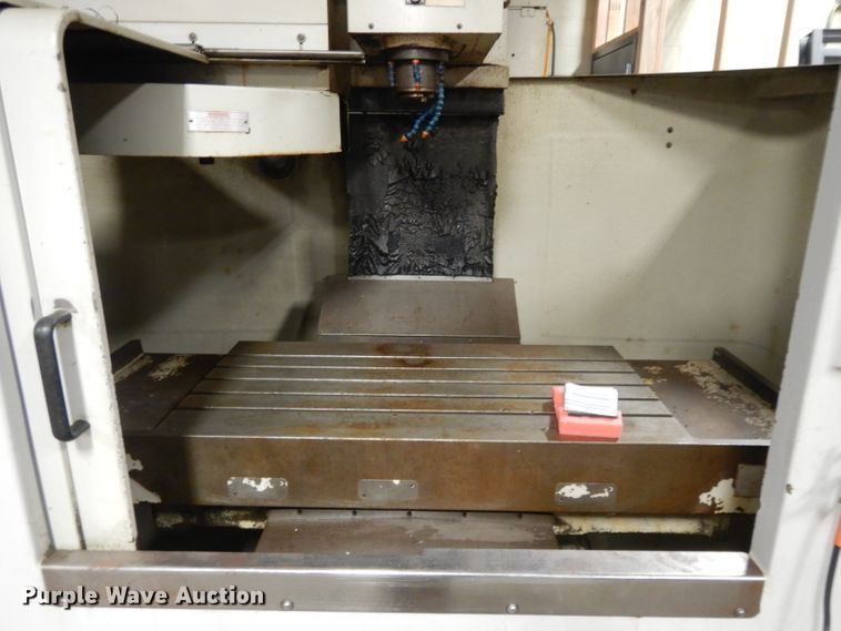 image for item DL2700 Milltronics VM24  Series D vertical machining center