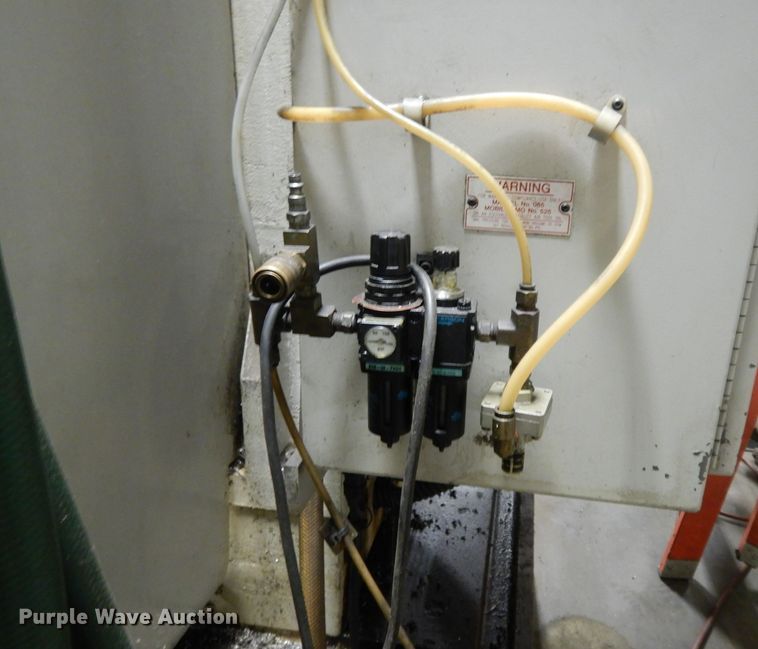 image for item DL2701 Milltronics VM24  Series B vertical machining center