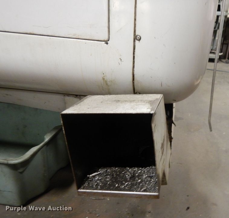 image for item DL2701 Milltronics VM24  Series B vertical machining center