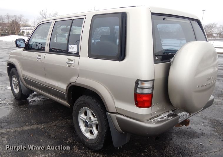 image for item DL2711 2001 Isuzu Trooper  SUV
