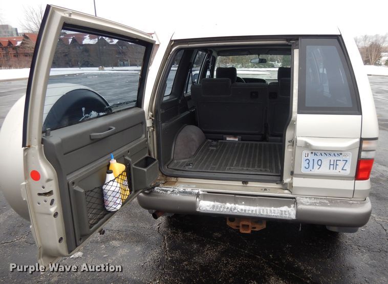 image for item DL2711 2001 Isuzu Trooper  SUV