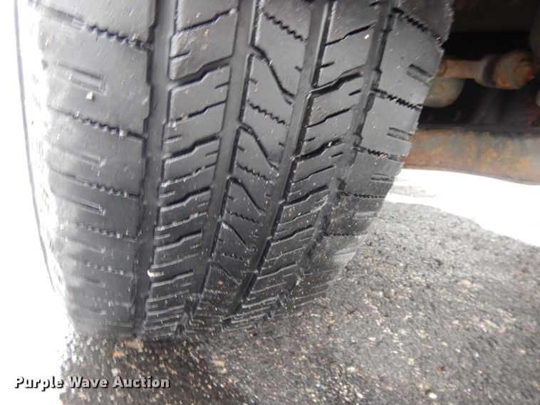 image for item DL2711 2001 Isuzu Trooper  SUV