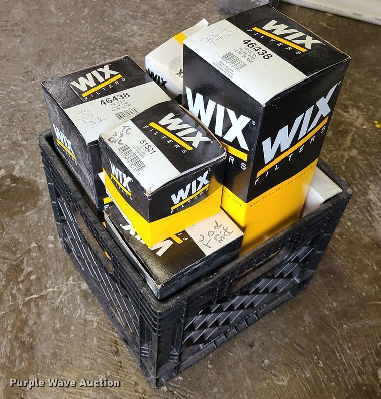 image for item DN5998 New Holland TC33  tractor