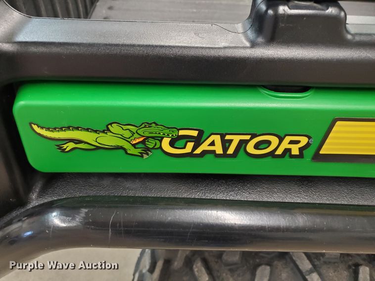 image for item EF9695 2011 John Deere Gator 825i  utility vehicle