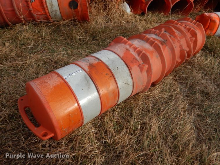 image for item FA9468 (500) construction safety barrels