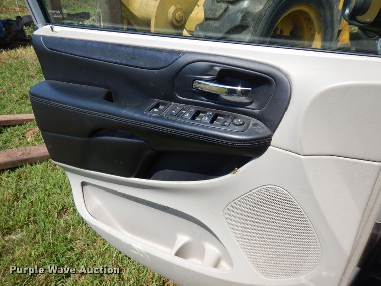 image for item FN9349 2012 Dodge Caravan  van