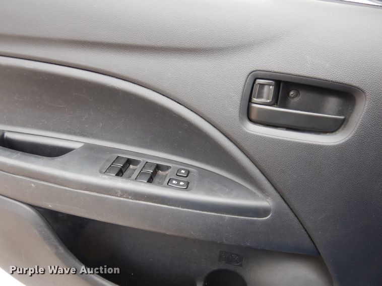 image for item FR9567 2015 Mitsubishi Mirage