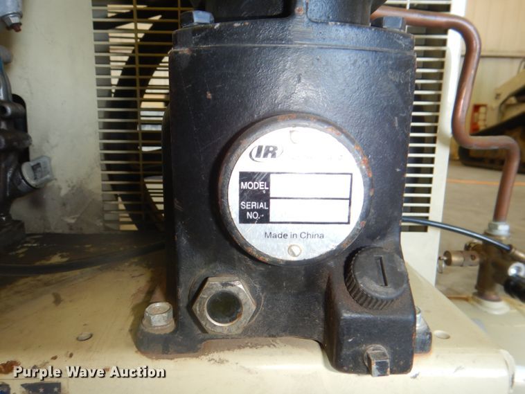 image for item FW9276 Ingersoll Rand SS3  air compressor