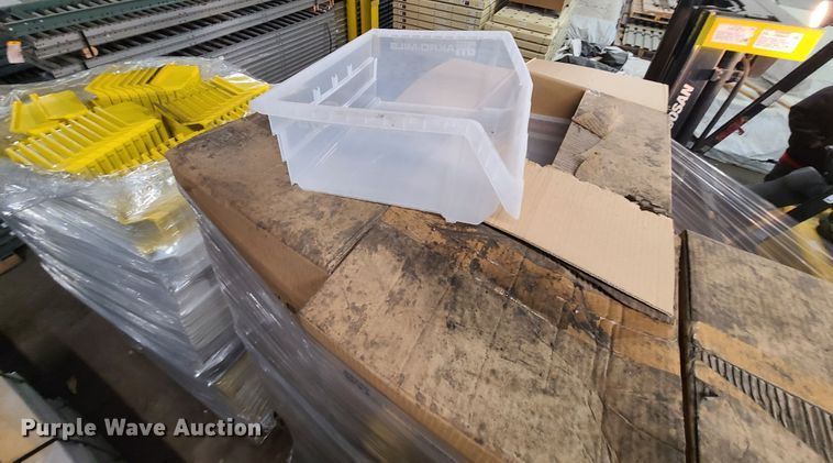 image for item FW9686 Stackable storage bins