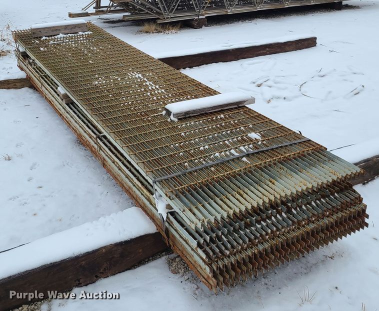 image for item FW9689 (12) steel grates