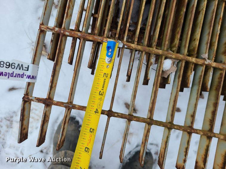 image for item FW9689 (12) steel grates