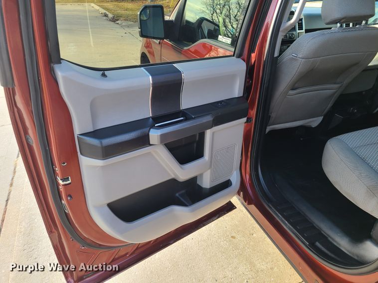 image for item FW9709 2015 Ford F150  SuperCrew pickup truck