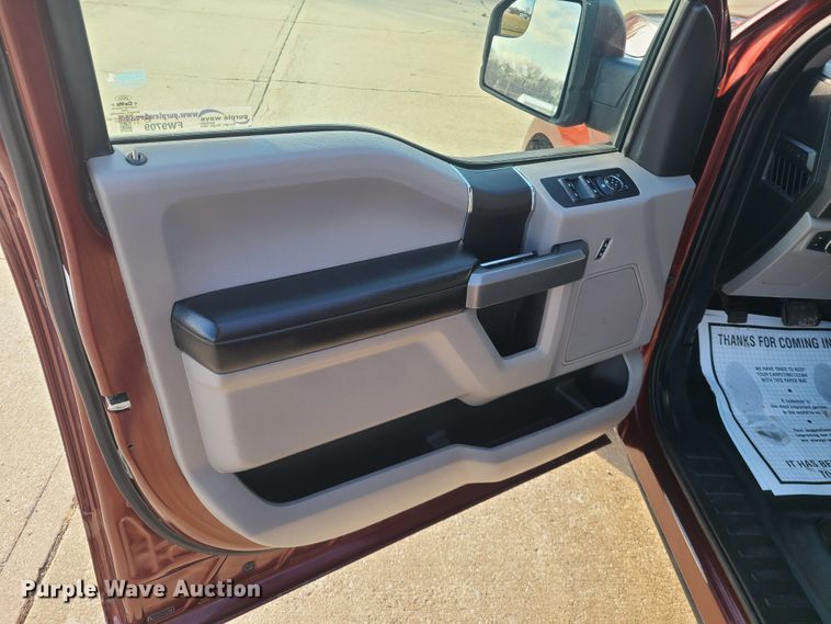 image for item FW9709 2015 Ford F150  SuperCrew pickup truck