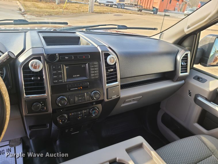 image for item FW9709 2015 Ford F150  SuperCrew pickup truck