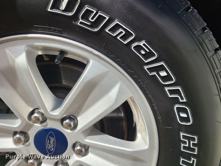 image for item FW9709 2015 Ford F150  SuperCrew pickup truck