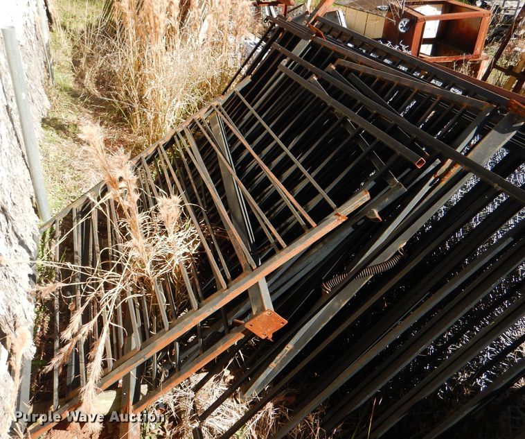 image for item FX9749 Approximately 30 wrought iron fence panels