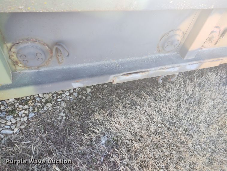 image for item FY9826 Flatbed