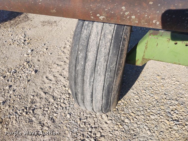 image for item FY9834 Hay wagon