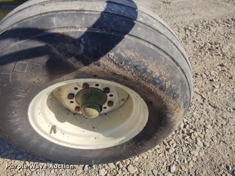 image for item FY9834 Hay wagon