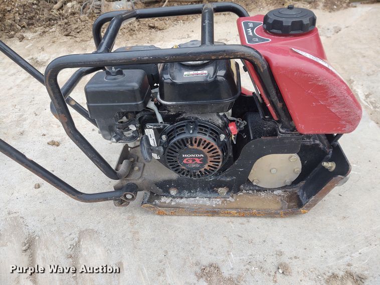 image for item FY9851 Toro plate compactor