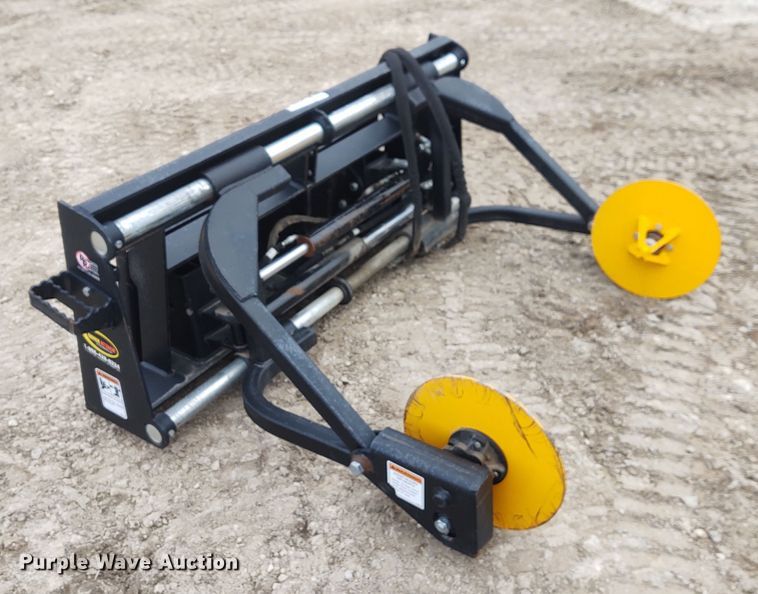 Quick Attach skid steer sod layer in Augusta, KS Item FY9853 sold