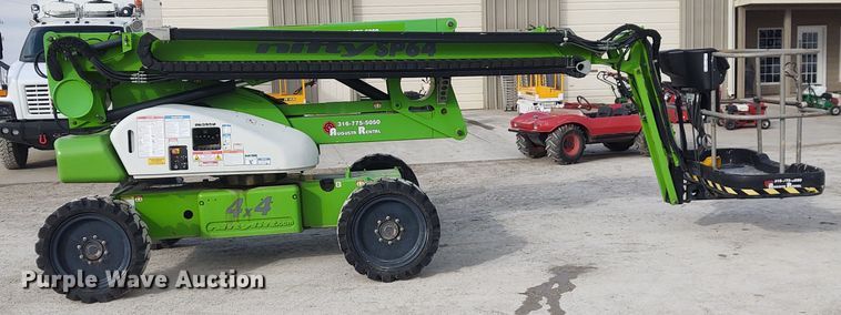 image for item FY9875 2014 Niftylift SP64D4X4  boom lift