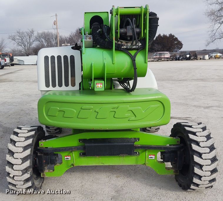 image for item FY9875 2014 Niftylift SP64D4X4  boom lift