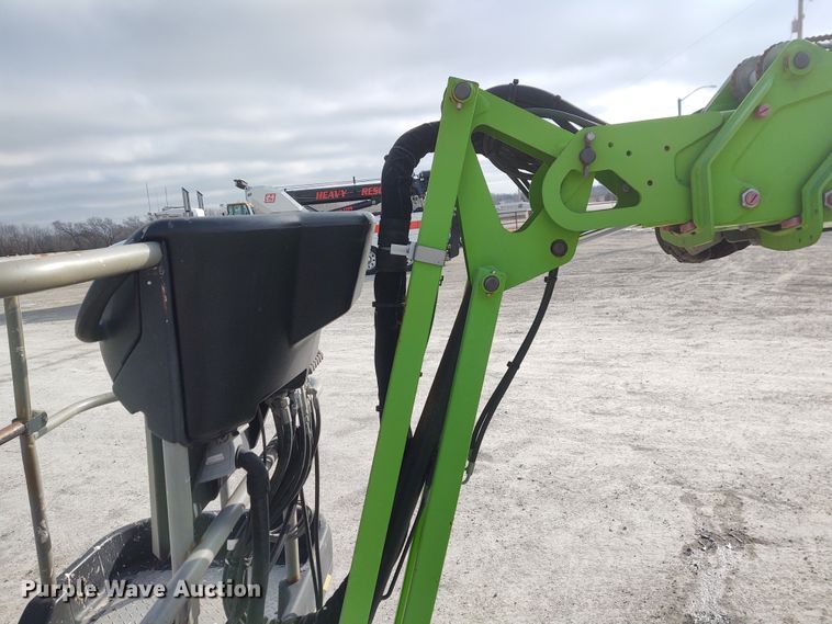 image for item FY9875 2014 Niftylift SP64D4X4  boom lift