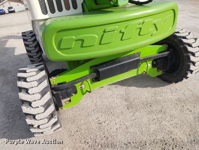 image for item FY9875 2014 Niftylift SP64D4X4  boom lift