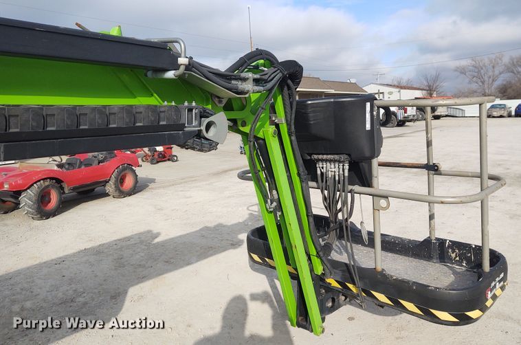 image for item FY9875 2014 Niftylift SP64D4X4  boom lift