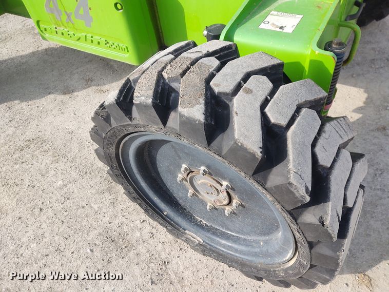 image for item FY9875 2014 Niftylift SP64D4X4  boom lift