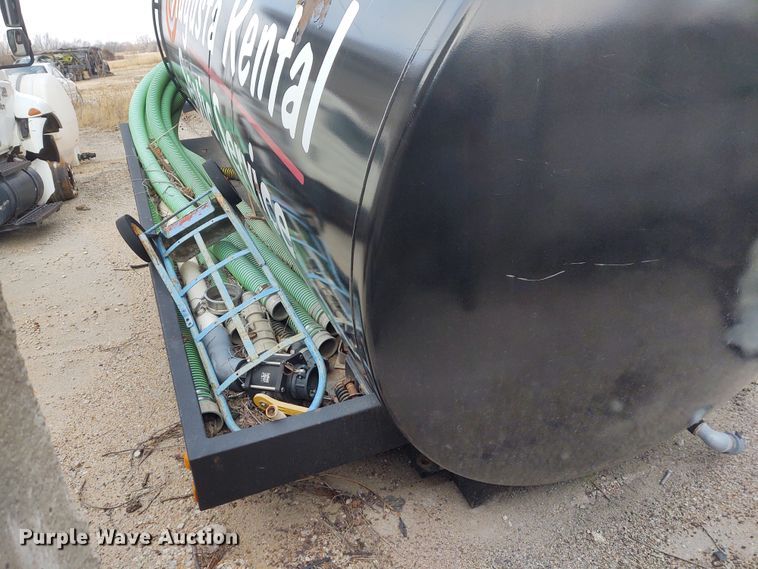 image for item FY9878 Vacuum tank bed