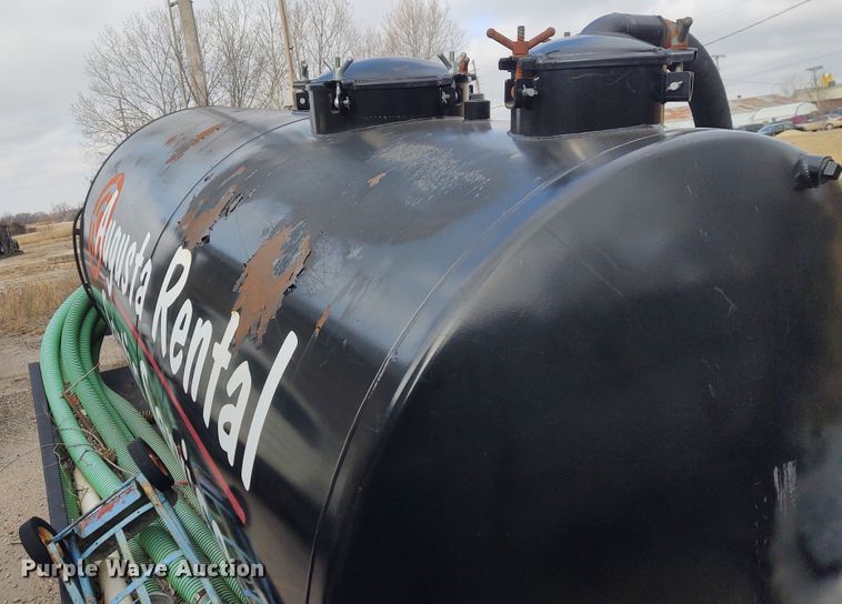 image for item FY9878 Vacuum tank bed