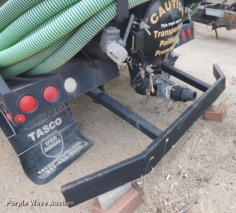 image for item FY9878 Vacuum tank bed