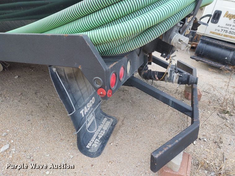 image for item FY9878 Vacuum tank bed