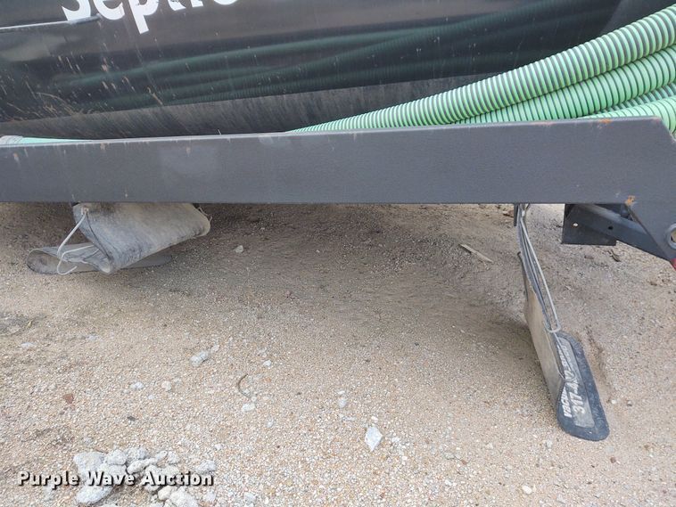 image for item FY9878 Vacuum tank bed