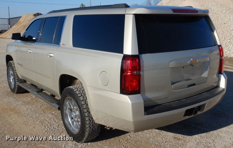 image for item GG9253 2016  Chevrolet Suburban  SUV