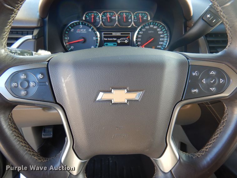 image for item GG9253 2016  Chevrolet Suburban  SUV