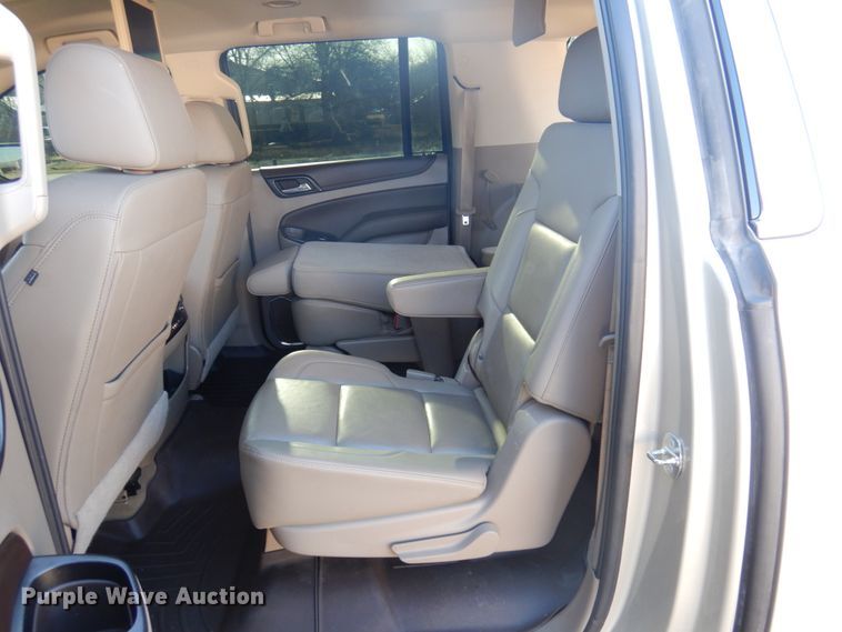 image for item GG9253 2016  Chevrolet Suburban  SUV