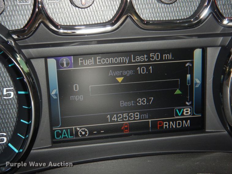 image for item GG9253 2016  Chevrolet Suburban  SUV