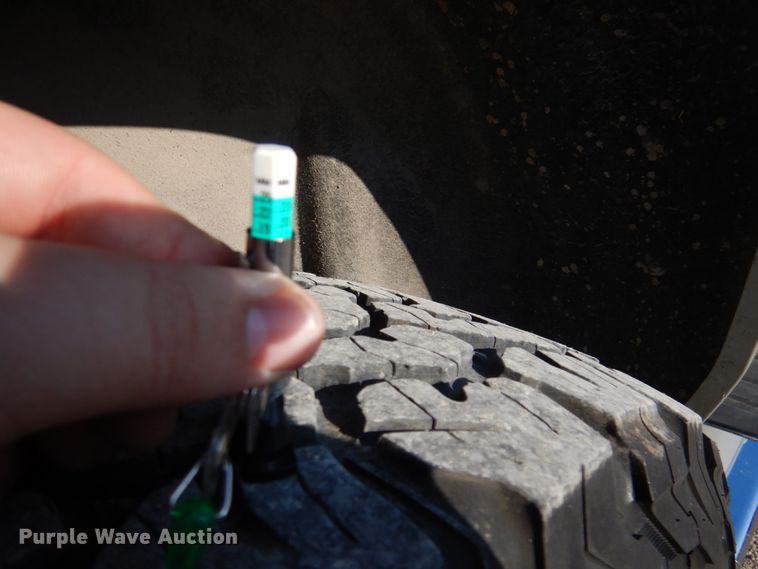 image for item GG9253 2016  Chevrolet Suburban  SUV