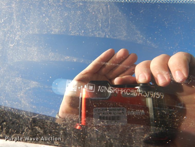 image for item GG9253 2016  Chevrolet Suburban  SUV