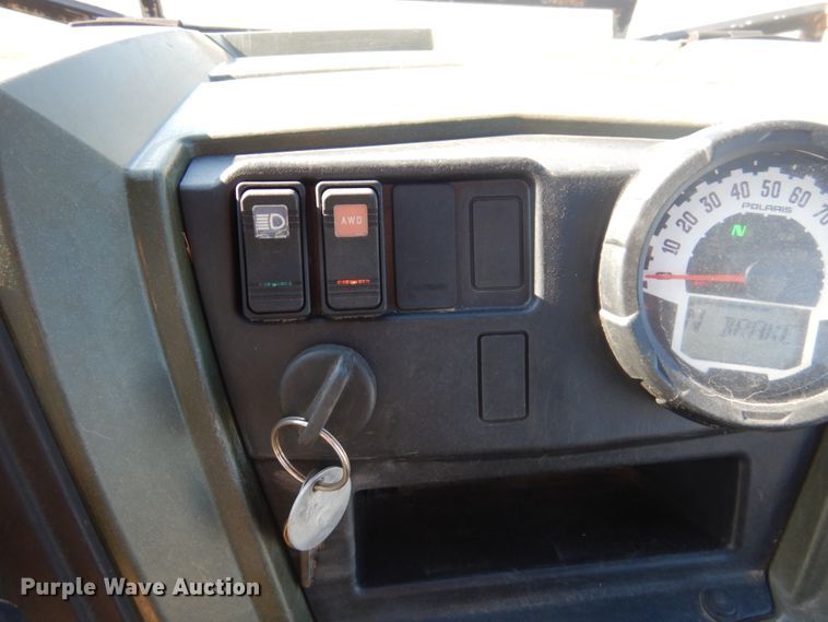 image for item GG9259 2011 Polaris Ranger 800EFI  utility vehicle