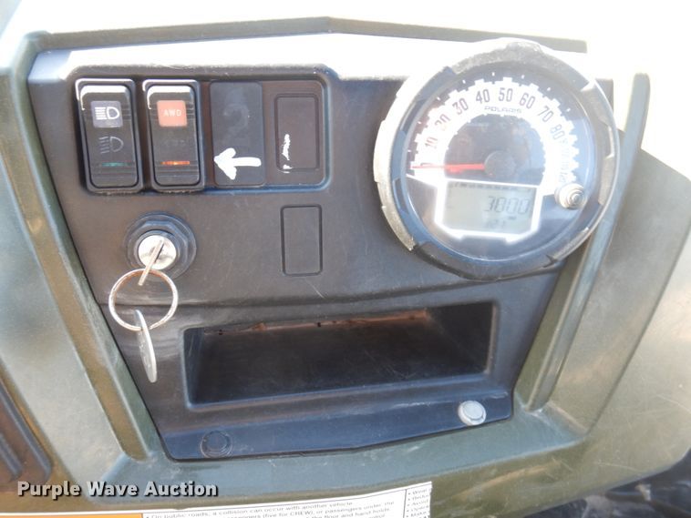 image for item GG9262 2011 Polaris Ranger 800EFI  utility vehicle