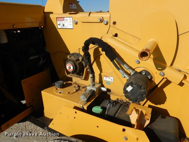 image for item GG9264 2012 Vermeer BC1000XL  wood chipper