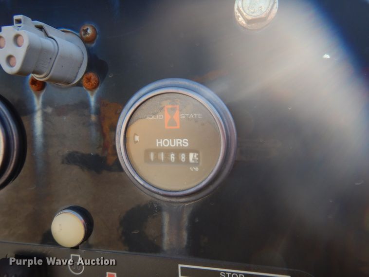 image for item GG9264 2012 Vermeer BC1000XL  wood chipper