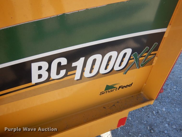 image for item GG9264 2012 Vermeer BC1000XL  wood chipper